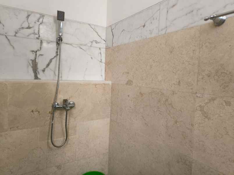 dijual rumah dijual cepat rumah di jl h