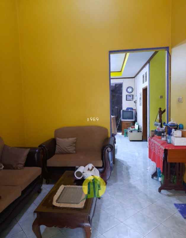 dijual rumah duren sawit