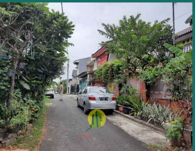 dijual rumah duren sawit