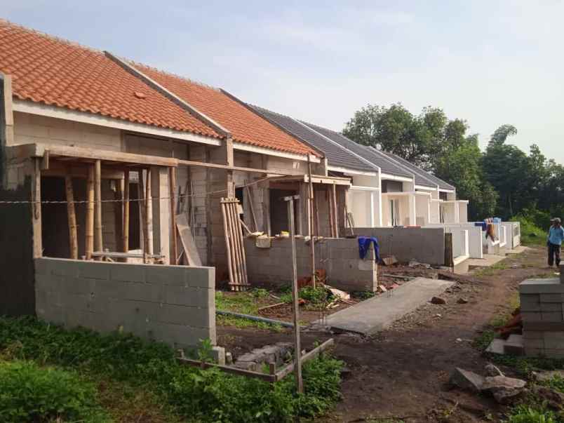 dijual rumah dusun kajang desa