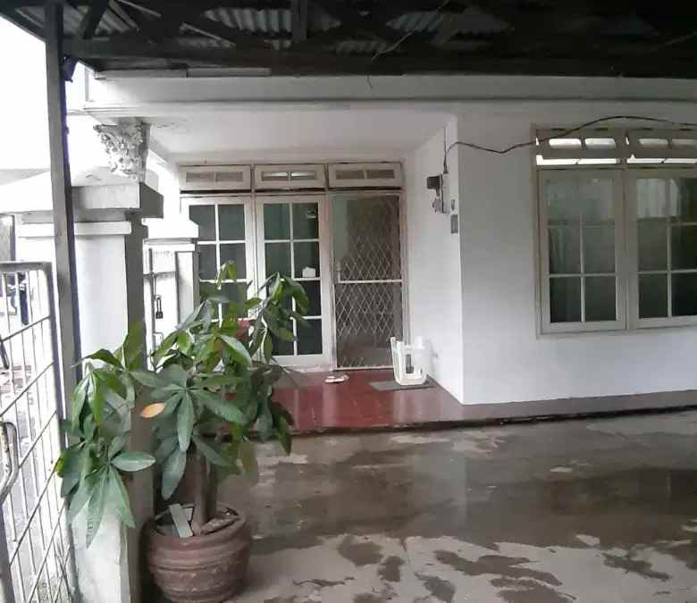 dijual rumah fatmawati