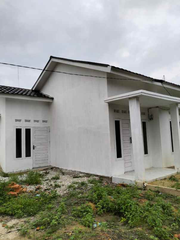 dijual rumah gg bakung rumbai kec