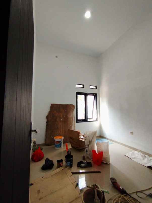 dijual rumah graha persada sentosa