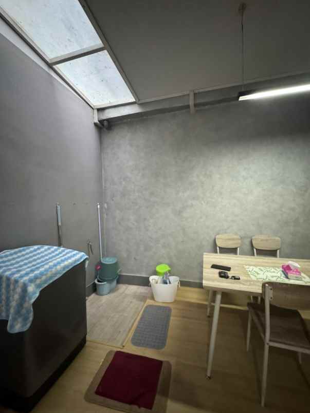 dijual rumah graha raya fortune