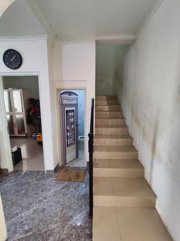 dijual rumah grand depok city