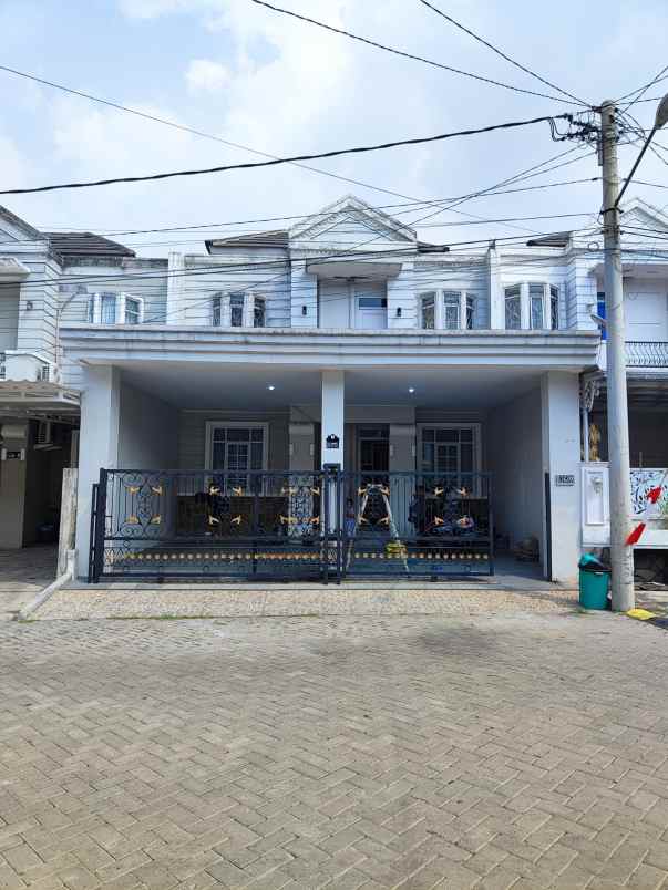 dijual rumah grand depok city