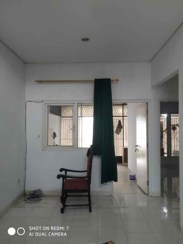 dijual rumah grand wisata cibubur