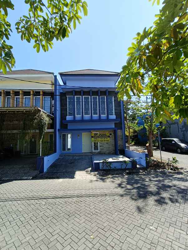 dijual rumah green semanggi mangrove