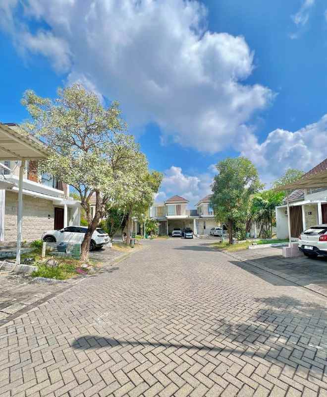 dijual rumah greenhill citraland utara