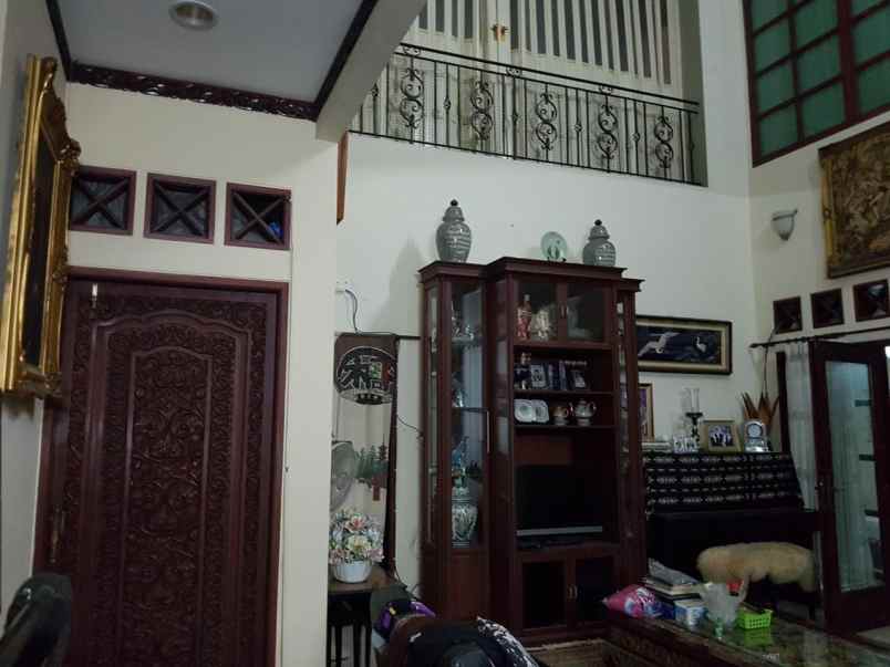 dijual rumah gunung