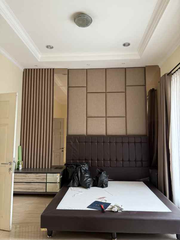 dijual rumah imperial gading sukapura