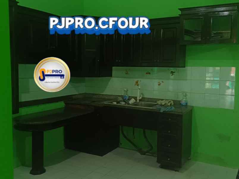 dijual rumah jalan alamanda