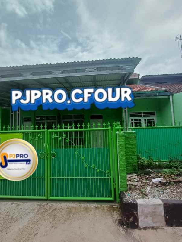 dijual rumah jalan alamanda