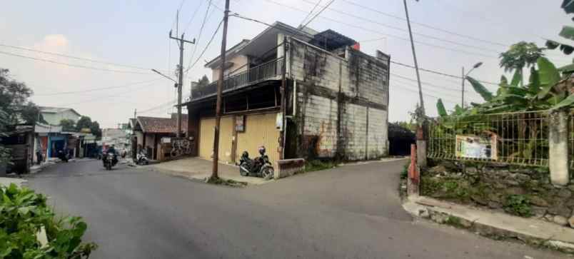 dijual rumah jalan cibeureum kel