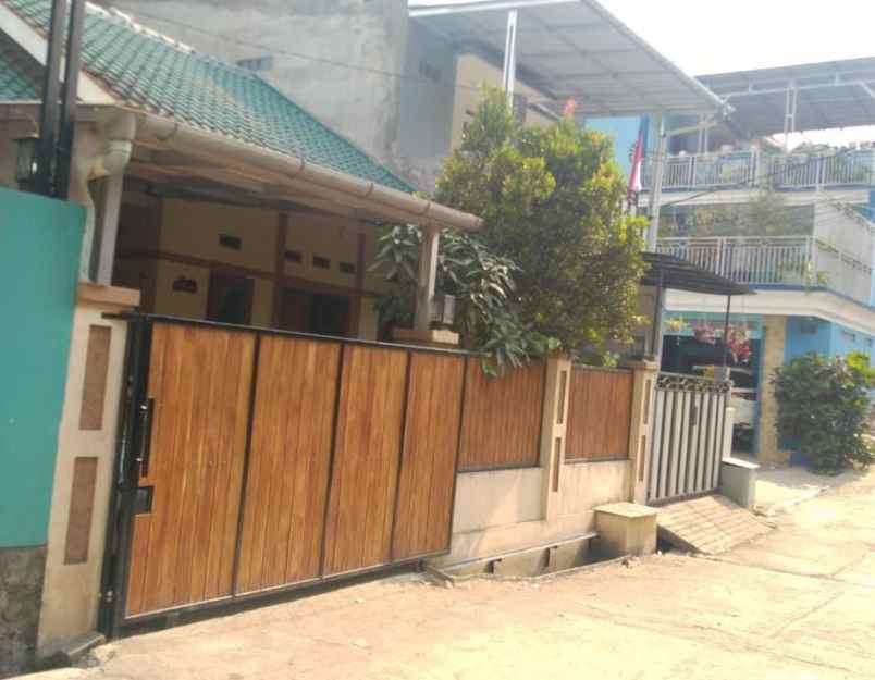 dijual rumah jalan cipageran cimahi