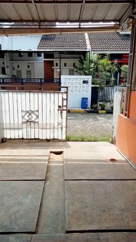dijual rumah jalan gas alam