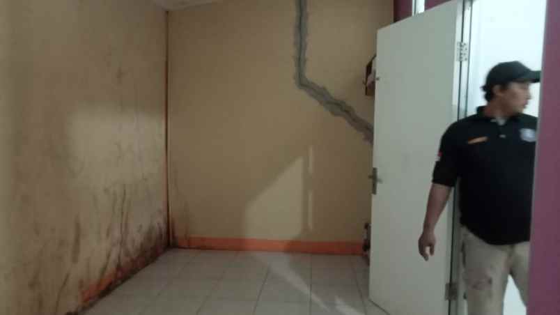 dijual rumah jalan gas alam