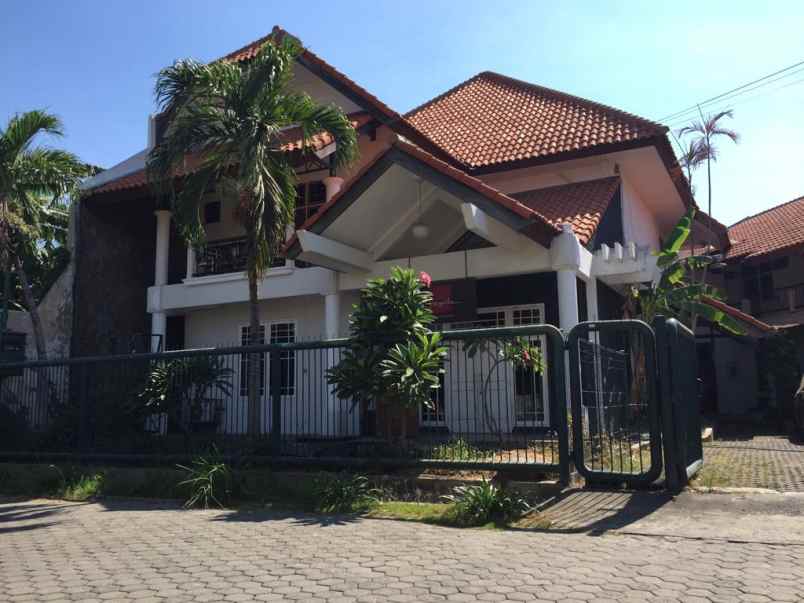 dijual rumah jalan jemursari selatan