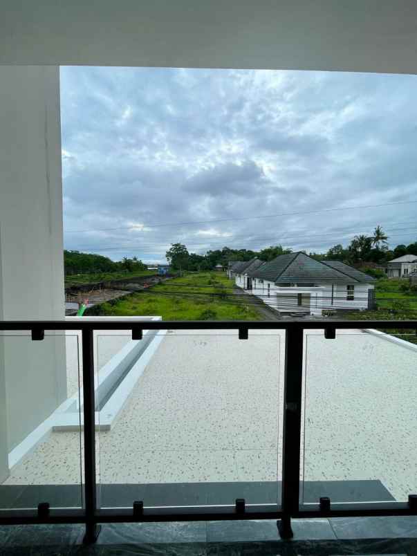 dijual rumah jalan kaliurang
