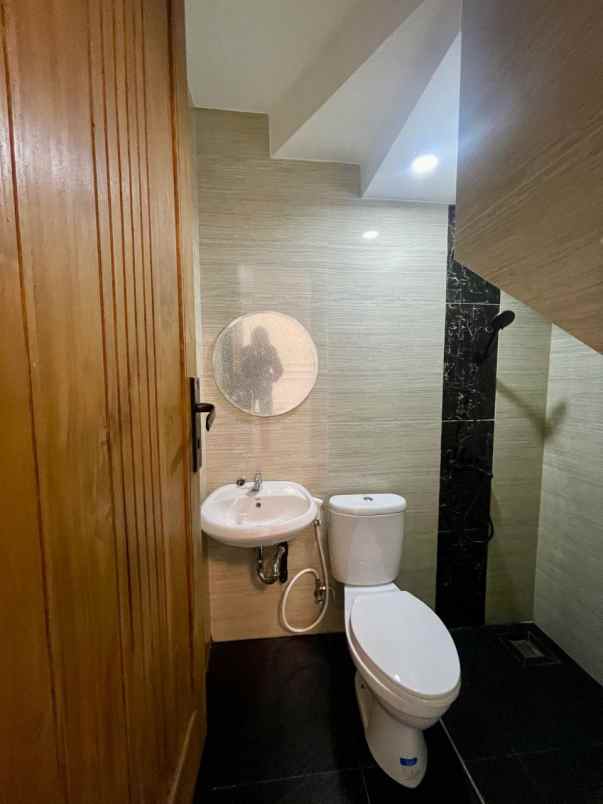 dijual rumah jalan kaliurang