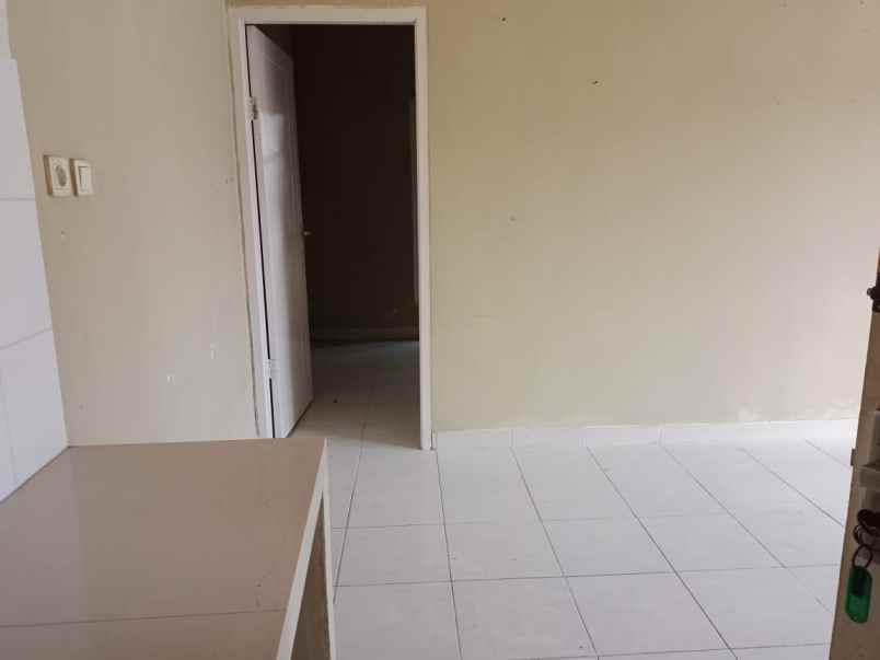 dijual rumah jalan m sanun cikaret