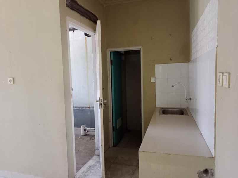 dijual rumah jalan m sanun cikaret