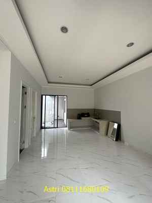 dijual rumah jalan mh thamrin