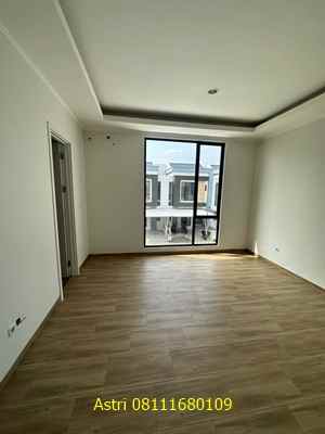 dijual rumah jalan mh thamrin