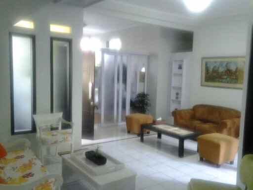 dijual rumah jalan pesantren