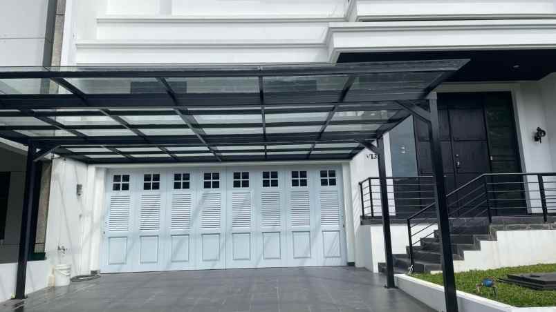 dijual rumah jalan raya boulevard alam