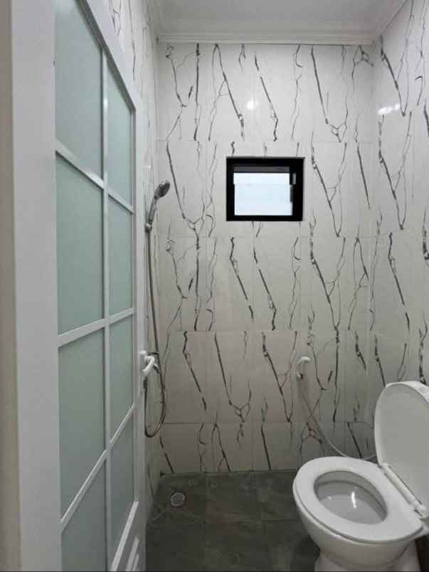 dijual rumah jalan raya jagakarsa