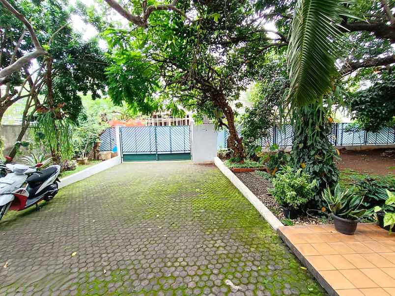dijual rumah jalan raya joglo kembangan