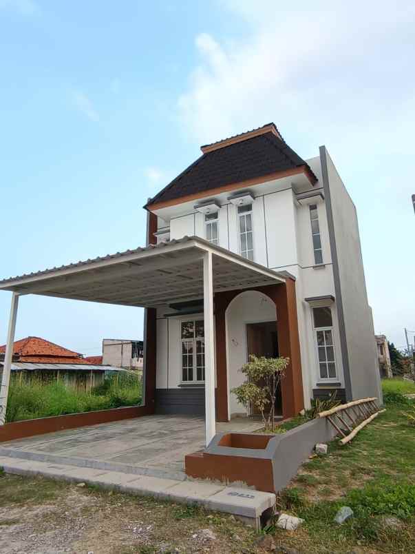 dijual rumah jalan raya sepatan mauk