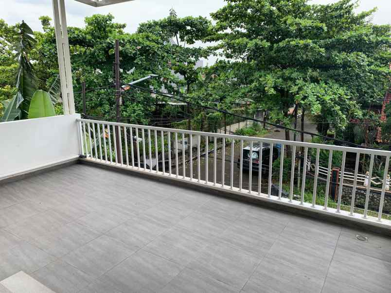 dijual rumah jalan rungkut harapan