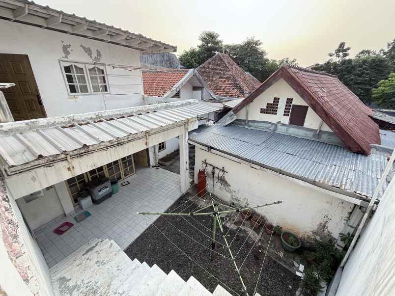 dijual rumah jalan sindanglaya