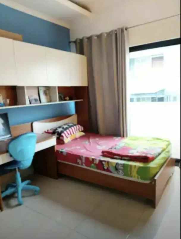 dijual rumah janur elok kelapa gading