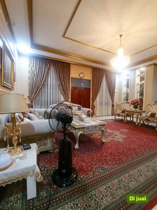 dijual rumah jatibening