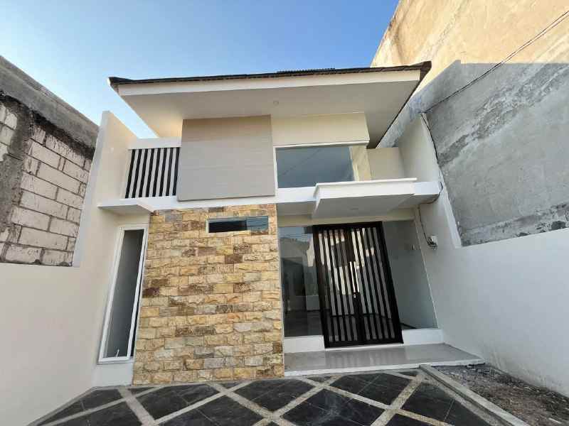 dijual rumah jelindro