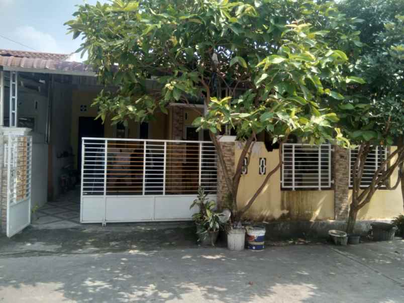 dijual rumah jl air hitam