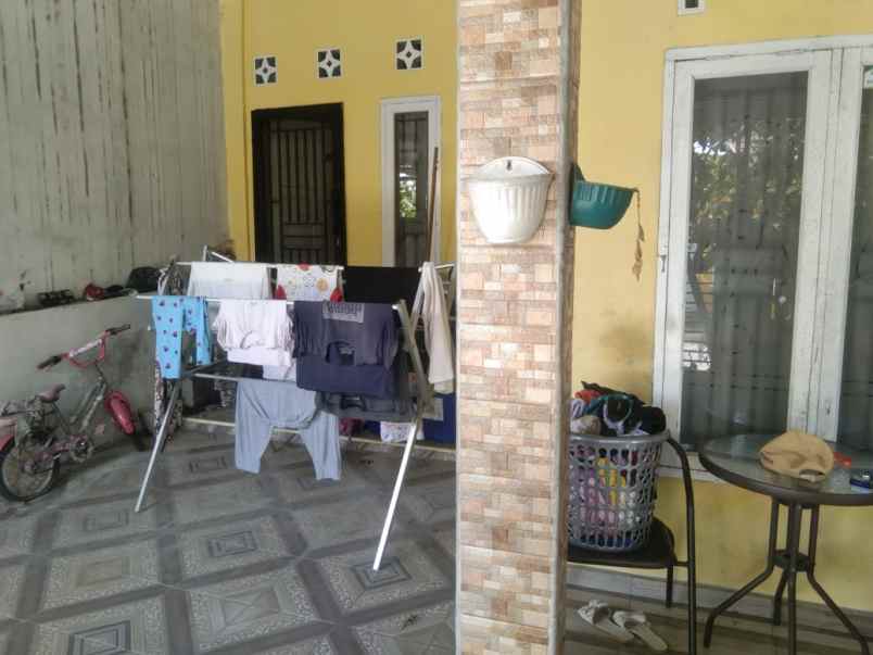 dijual rumah jl air hitam