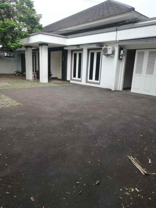 dijual rumah jl bangka kemang jakarta