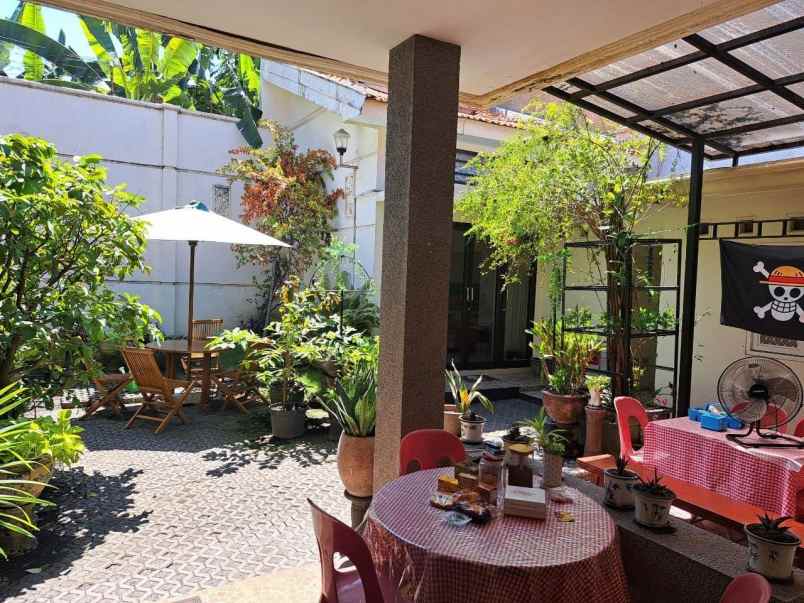 dijual rumah jl bawean