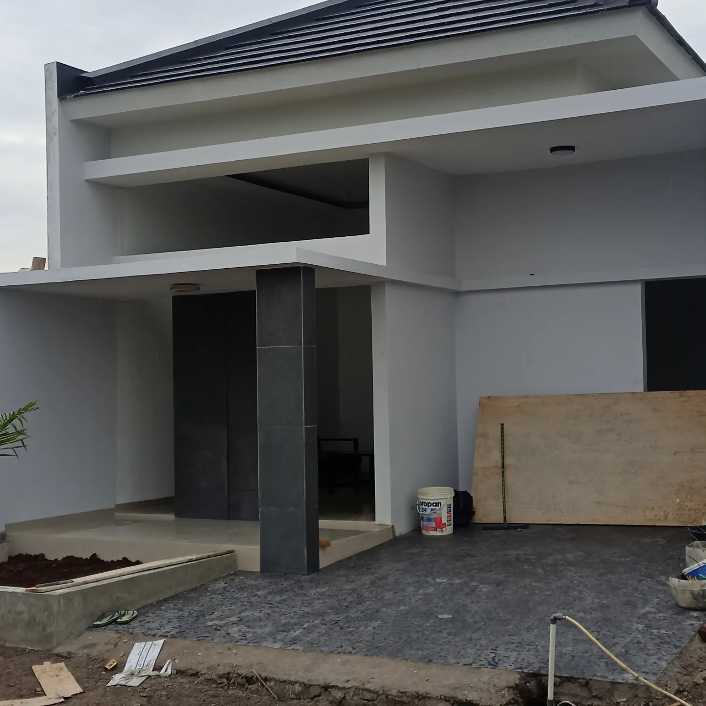 dijual rumah jl bojong sukamukti