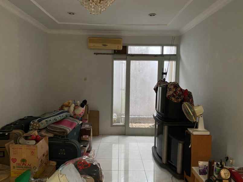 dijual rumah jl cinere raya cinere depok