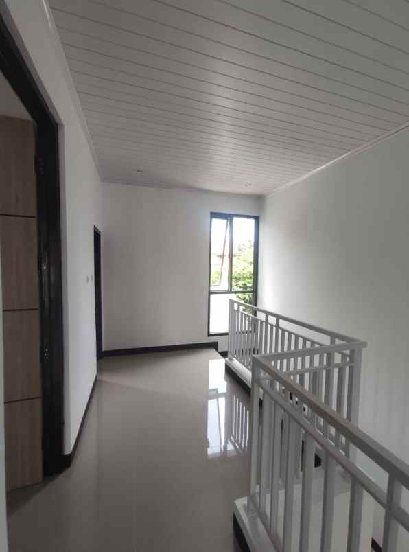 dijual rumah jl cinere raya cinere depok