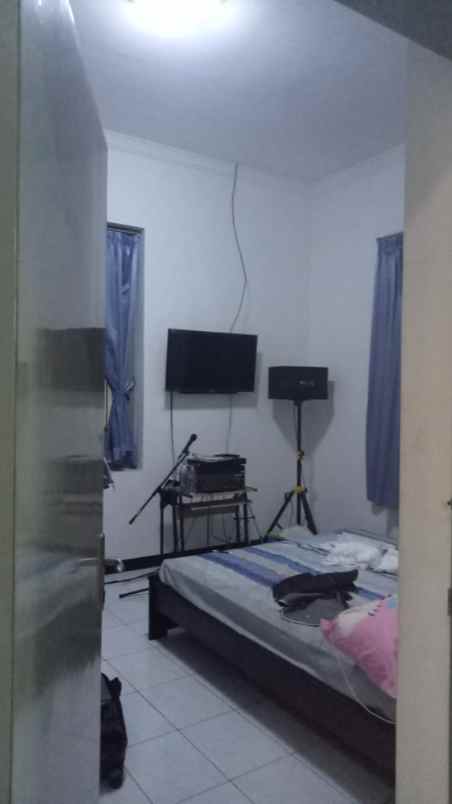 dijual rumah jl genteng durasim surabaya