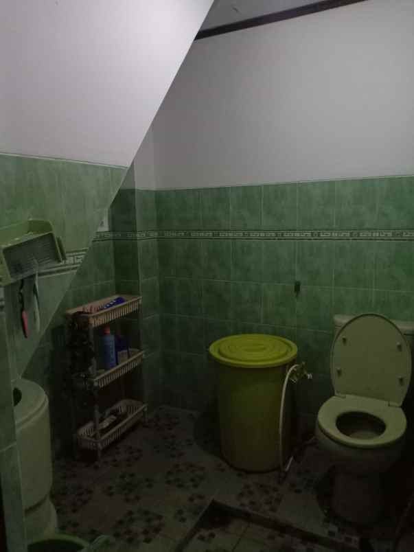 dijual rumah jl gunung batu