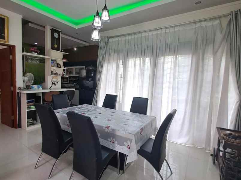 dijual rumah jl h agus salim bekasi jaya