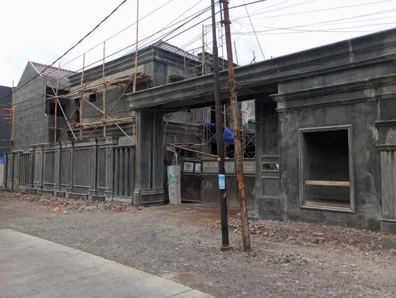 dijual rumah jl h baping ciracas