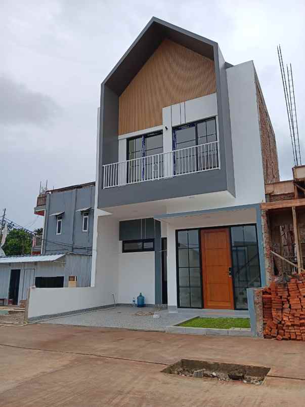 dijual rumah jl jatibening bekasi